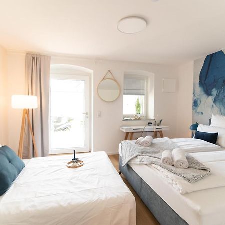 Peter Apartments - Apartment Mit Eigenem Eingang I 30Qm I Zentrale Lage I Bad I Kueche I Terrasse I Tv Φούλντα Εξωτερικό φωτογραφία