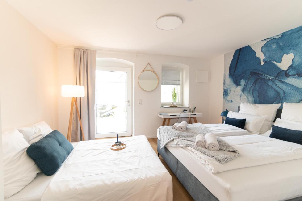 Peter Apartments - Apartment Mit Eigenem Eingang I 30Qm I Zentrale Lage I Bad I Kueche I Terrasse I Tv Φούλντα Εξωτερικό φωτογραφία