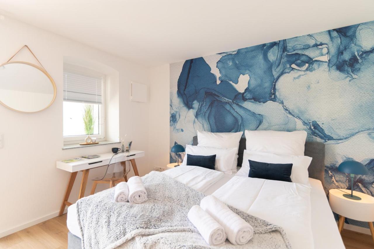 Peter Apartments - Apartment Mit Eigenem Eingang I 30Qm I Zentrale Lage I Bad I Kueche I Terrasse I Tv Φούλντα Εξωτερικό φωτογραφία